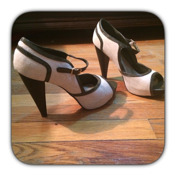 BRAND NEW. Mary Jane peep toe. platform heels.