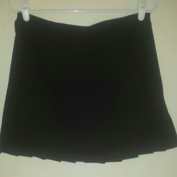 Hybrid Business Pleated Skirt - Picture 2 of 2