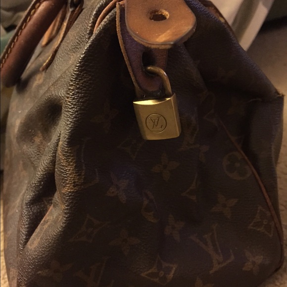 Vintage 70's Louis Vuitton Speedy - Picture 2 of 4