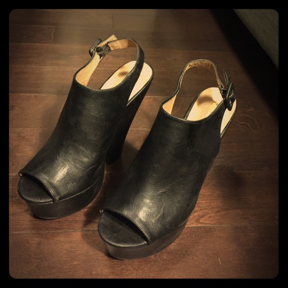 Black Peep toe platform heels