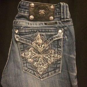 Size 27 miss me jeans