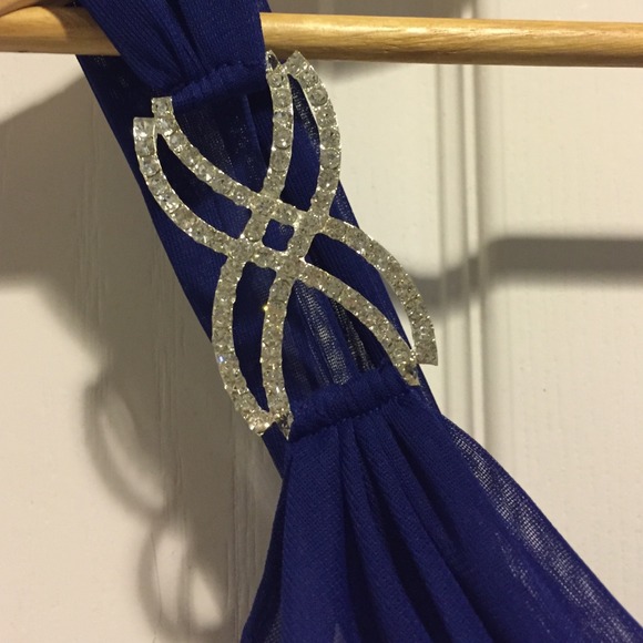 Betsy & Adam Blue Cascading Dress - Picture 2 of 3