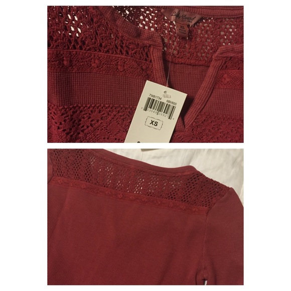Lucky Brand Thermal with Lace detail - Picture 3 of 4