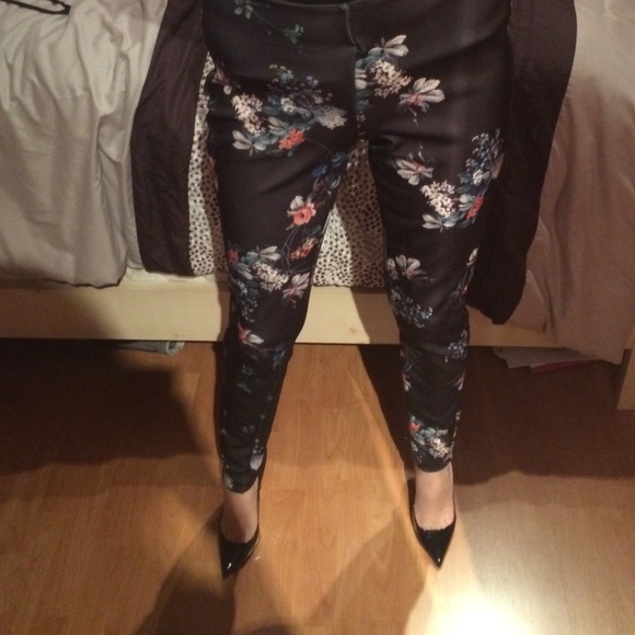 MANGO floral pants.