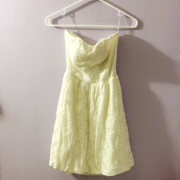 Lace Bow Open-Back Dress