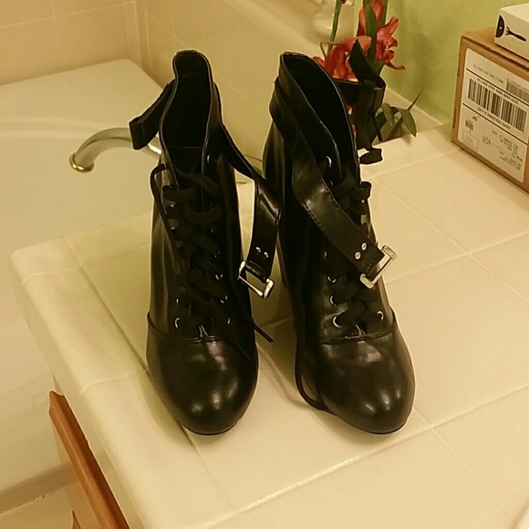 H&M wedge booties.