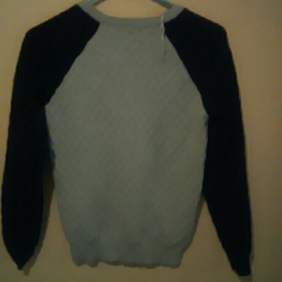 Sweater - Picture 2 of 2