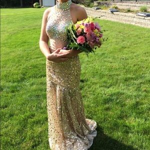Sparkly gold prom dress