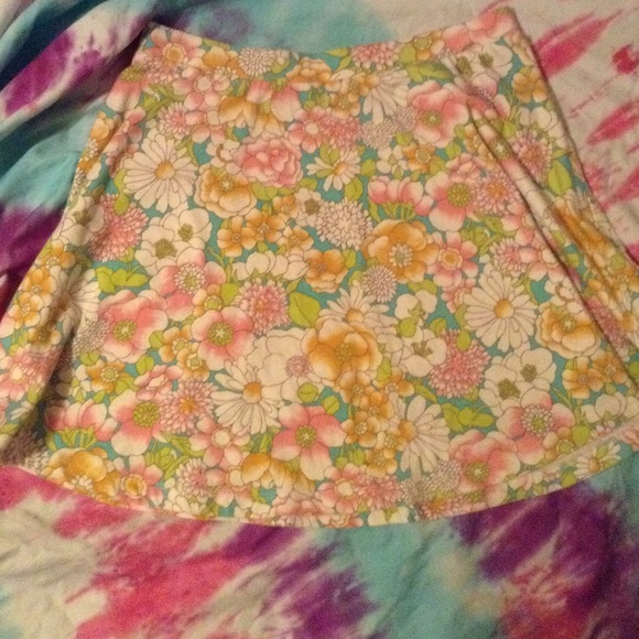 NWOT floral skater skirt