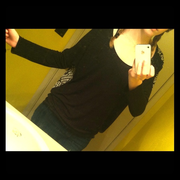 Hi-low long sleeve shirt by ambiance apparel!