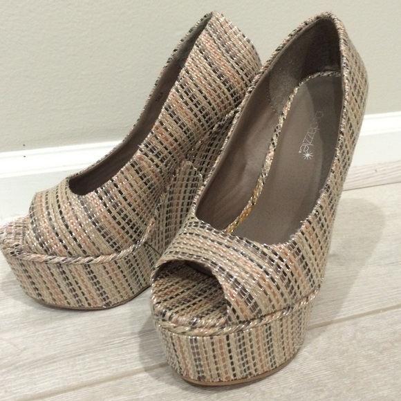 Hot grey tan and silver platform shoes
