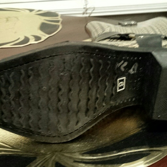 Brownplainboot - Picture 3 of 3