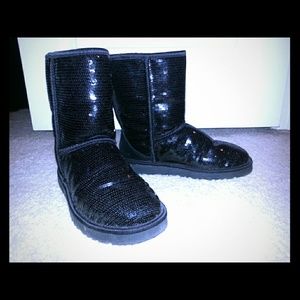 UGG Short Black Sparkle Boots