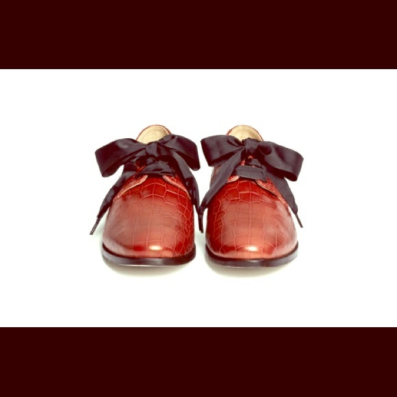 Cole Haan Breslyn Oxford size 9 red metallic NEW!