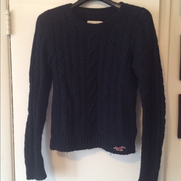 Hollister sweater