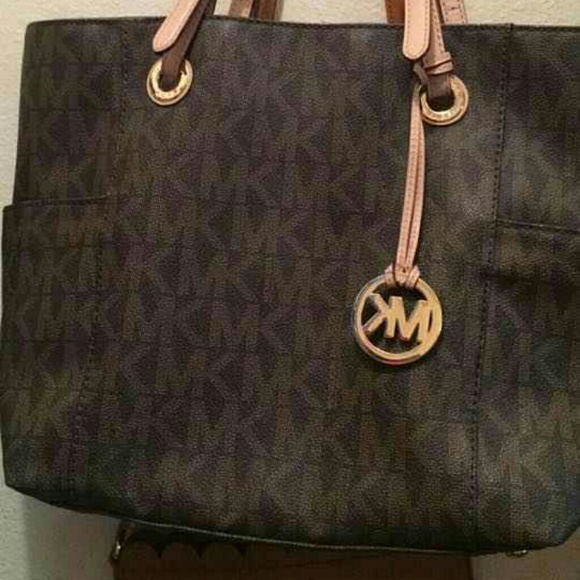 Mk authentic tote set