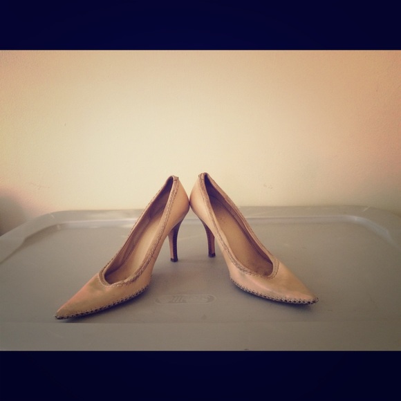 Vintage look. - Picture 1 of 1