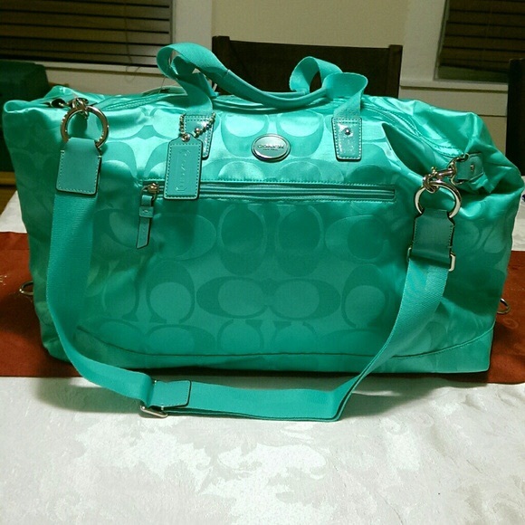 coach weekender bag women's