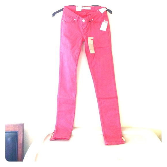 Low-rise skinny denim. - Picture 1 of 2