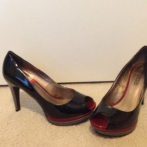 SOLDBlack and Red Moda Patent Leather Heels
