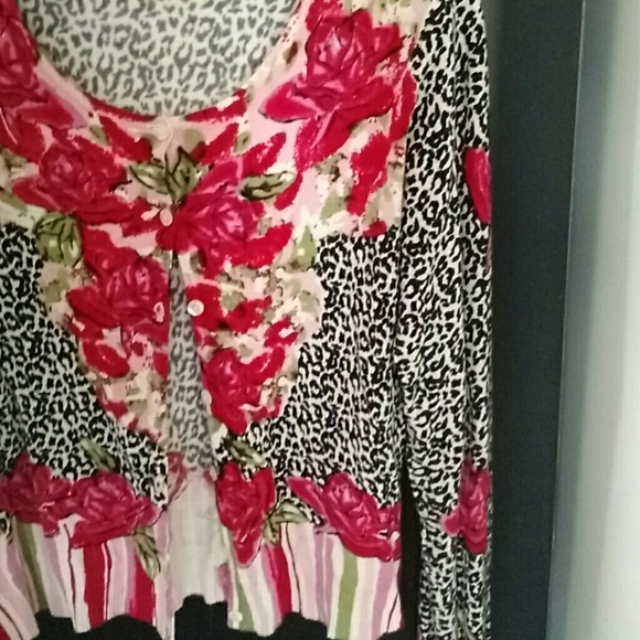 Sweater - Picture 2 of 2