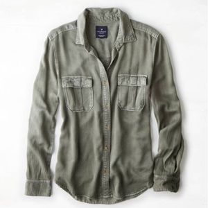 AEO military green boyfriend button down shirt