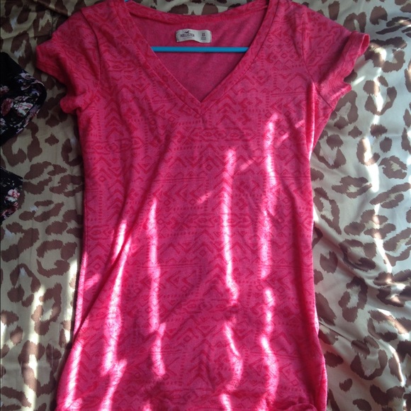 tribal print v-neck