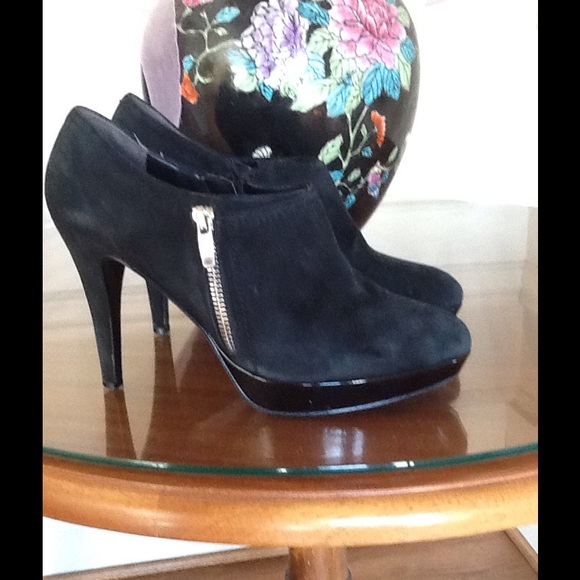 Marc Fisher heels