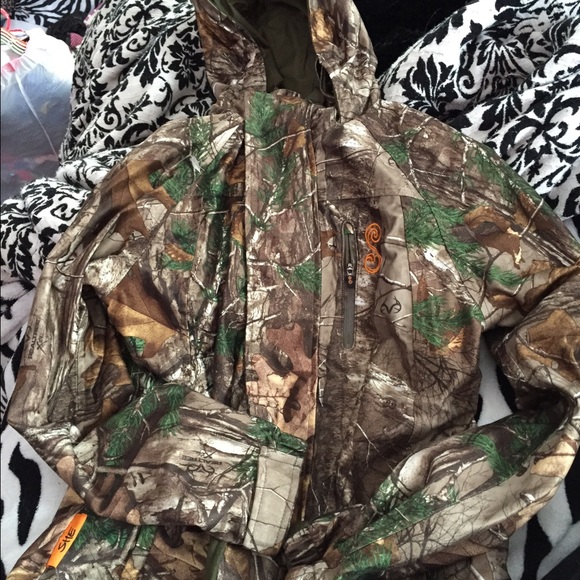 She camo country outdoor jacket