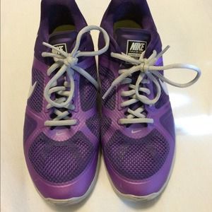 Purple Nike training shoes, size 8 1/2
