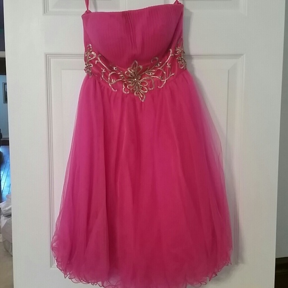 Prom / Event Dress - Picture 2 of 2