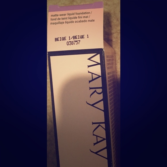 Mary Kay makeup-BEIGE 1, purple
