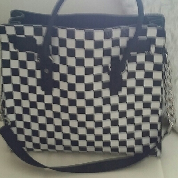 AUTHENTIC MICHAEL KORS PURSE - Picture 2 of 4