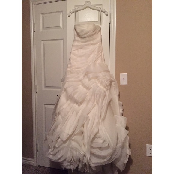 Vera wang wedding dress