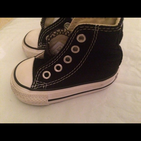 Toddler converse. ❌❌sold❌❌