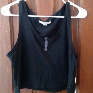 Black crop tank