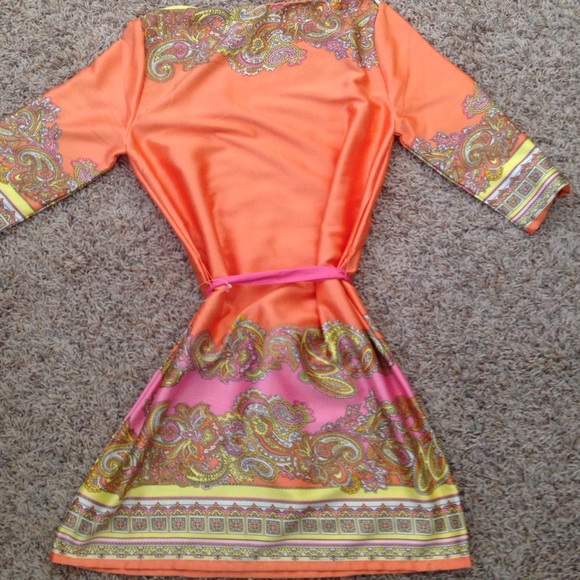 Dress - Picture 3 of 3
