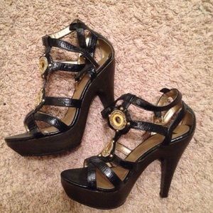 Shoe bundle for @healthcoachyo