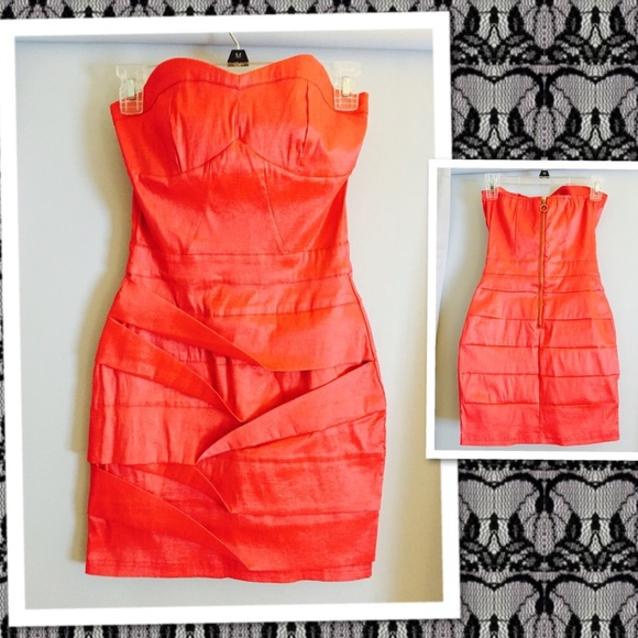 WINDSOR Dresses & Skirts - 💕Coral/pink structured dress💕 Uber flattering!