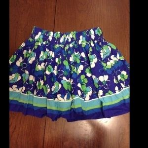 Cute floral hollister skirt