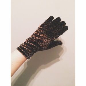 SOFT LEOPARD THINSULATE GLOVE