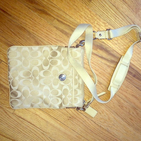 Coach crossbody