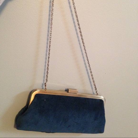 Blue Velour clutch - Picture 2 of 3