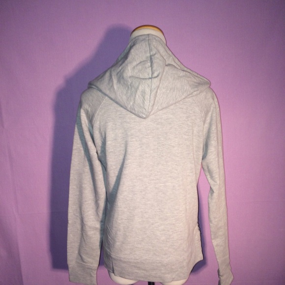 Long-Sleeve Gray Hooded Sweater By American Rag - Picture 4 of 4