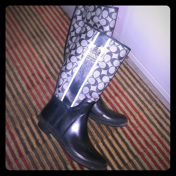 COACH Rain boots!! Look Cute Even In Bad Weather..