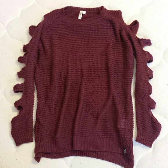 Lira sweater