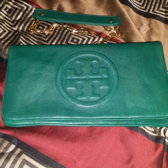 AUTHENTIC*SOLD*Tory Burch leather Green clutch - Picture 2 of 3