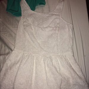 Lilly Pulitzer lace peplum top