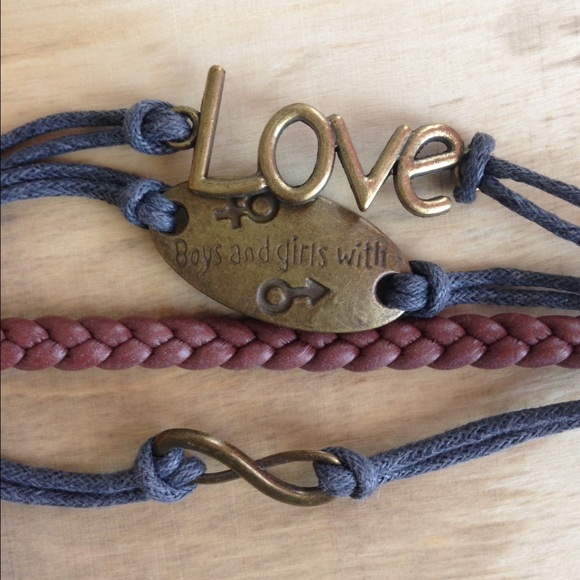 Love Rope Bracelet - Picture 3 of 3