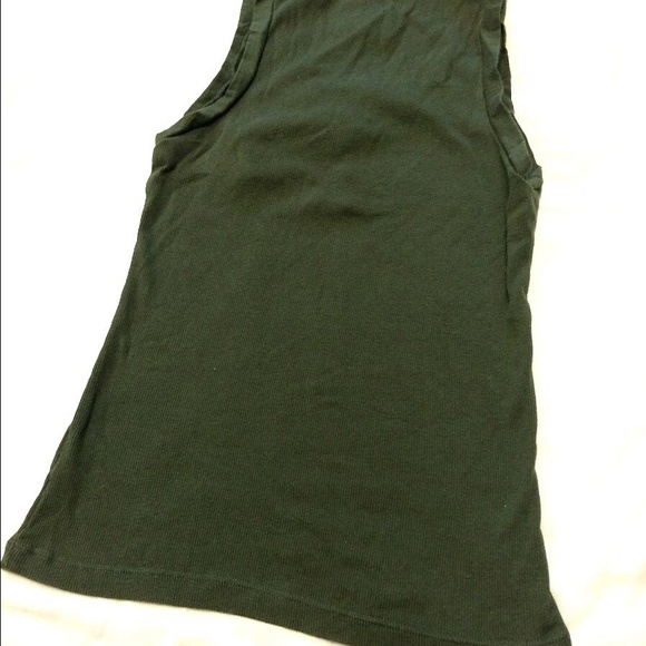 Army Inspired Tank - Picture 3 of 3